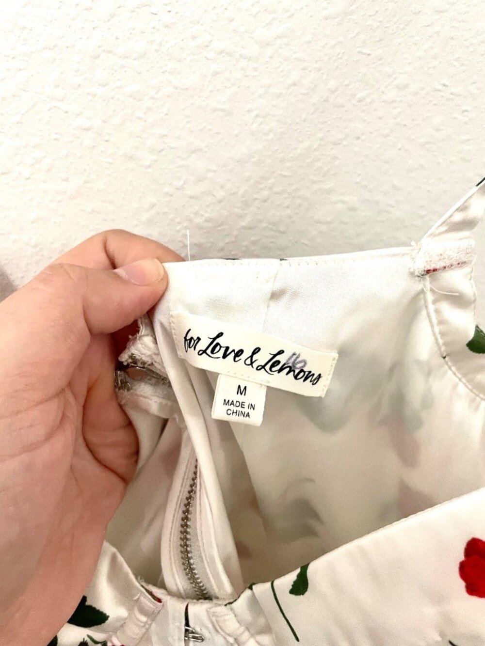 For Love and Lemons White & Red Roses Floral Love Song Mini Dress M Romantic - Picture 3 of 7